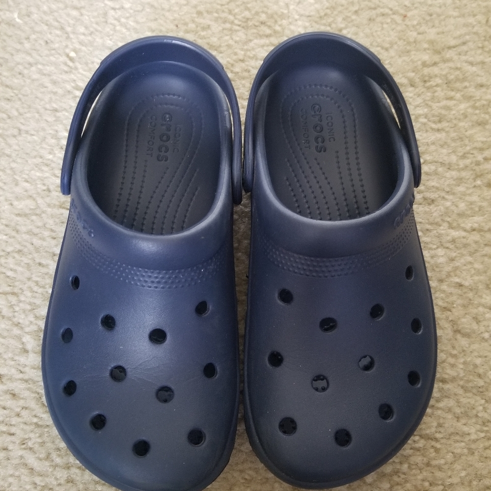Crocs